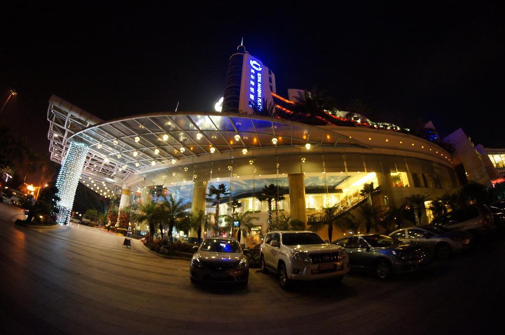 The Royal Marina Plaza Hotel Гуанджоу Екстериор снимка