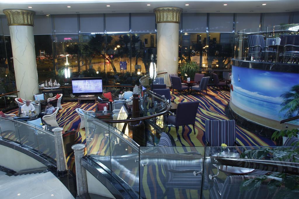 The Royal Marina Plaza Hotel Гуанджоу Екстериор снимка